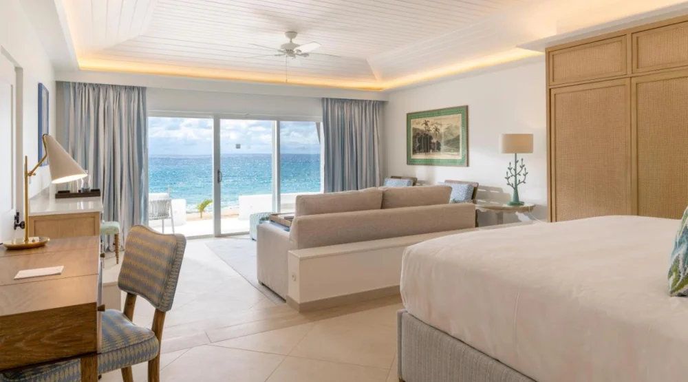 Junior Suite with Sea View at Curtain Bluff