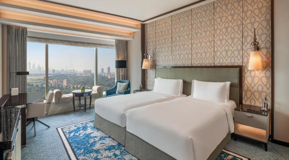 Guest Room, Two Twin, Racecourse View at The St. Regis Mumbai
