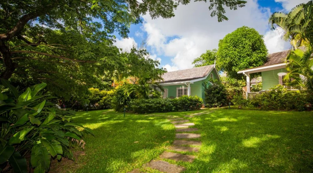 Deluxe Cottage with Garden View at East Winds