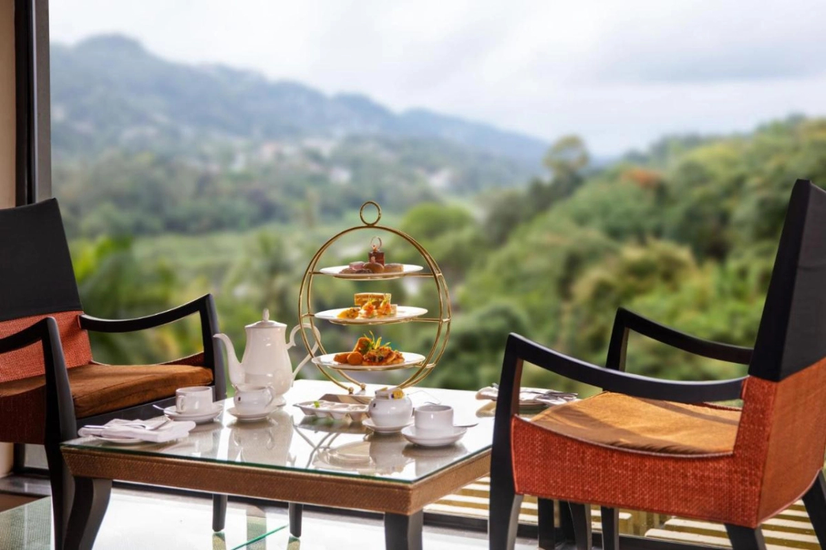 Earl's Regency - Hotel Photo 33