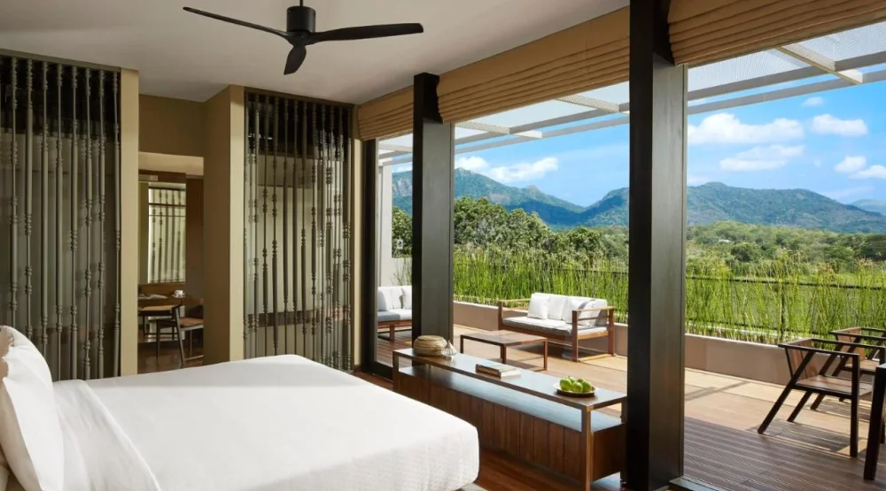 Suite at Jetwing Lake