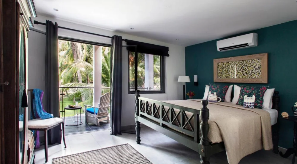 Otp Standard Room (no Ocean View) at Owl & The Pussycat Hotel