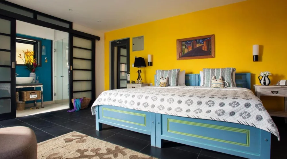 Suite Little Treats at Owl & The Pussycat Hotel