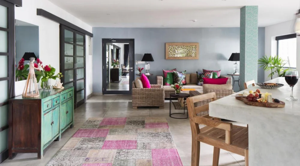 Otp Signature Two Bedroom Suite at Owl & The Pussycat Hotel