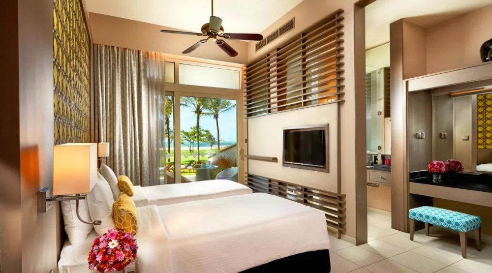 Deluxe Twin Room with Sea View at Sentido Heritance Negombo