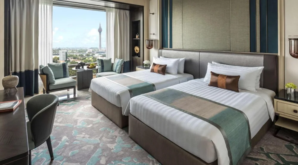 Deluxe Lake View Twin at Shangri-La Colombo