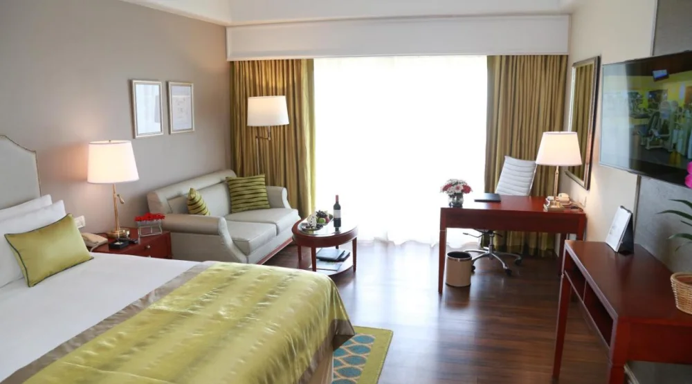 Deluxe Room City View Queen Bed at Taj Samudra