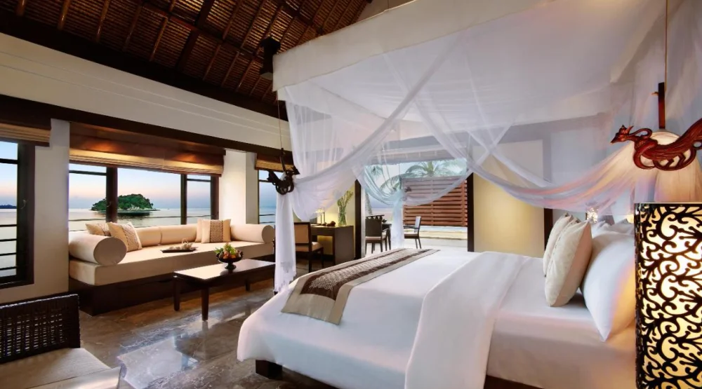 Wellbeing Ocean Villa On The Rock at Banyan Tree Bintan