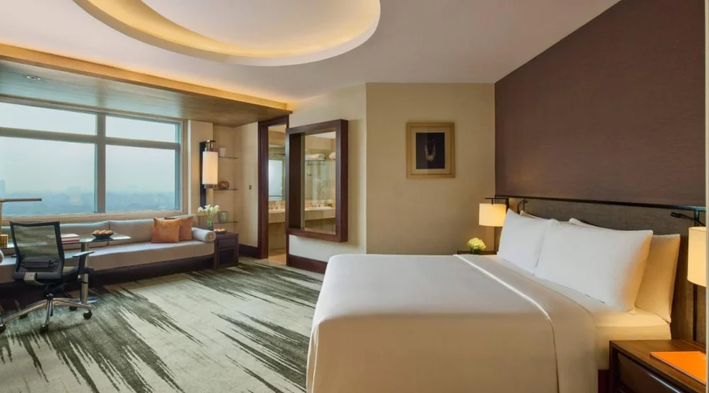 Grand Premium Room Red Level at Gran Melia Jakarta