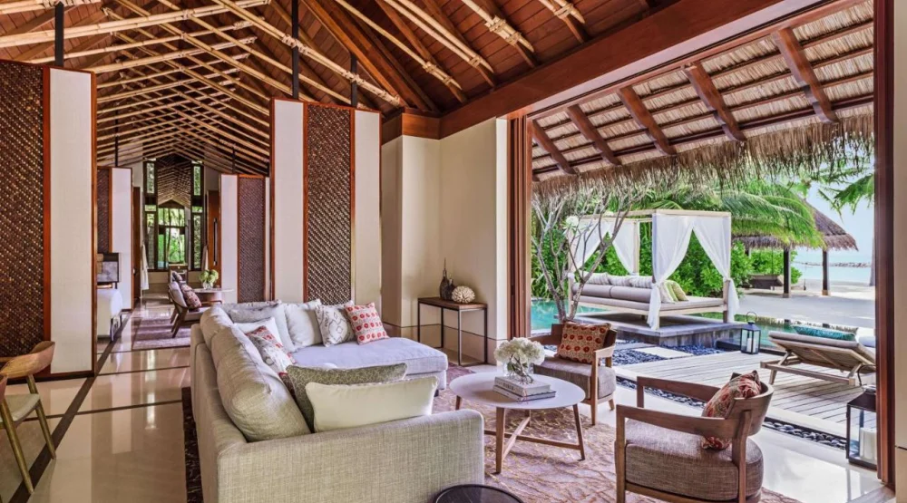 Grand Beach Villa at One&Only Reethi Rah