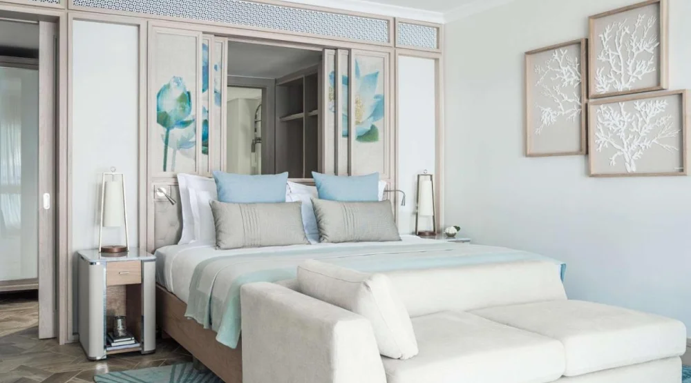 Sunset Room Balcony King at One&Only Le Saint Geran