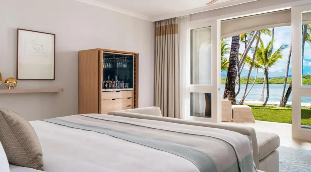 Ocean Room Terrace  King at One&Only Le Saint Geran