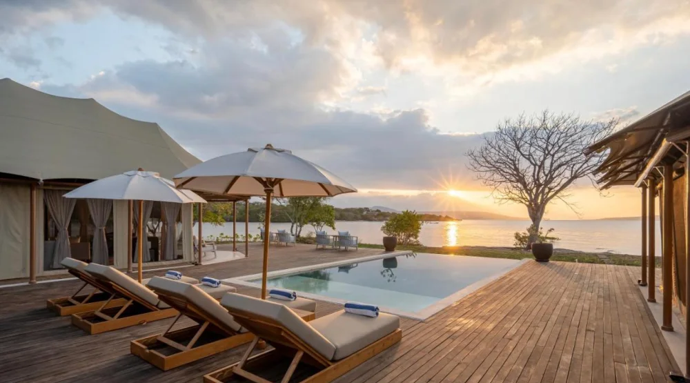 Two Bedroom Beach Front Suite at Menjangan Dynasty Resort