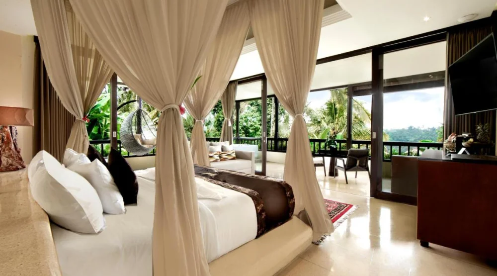 Panoramic Corner Jacuzzi Royal Suite at Nandini Jungle By Hanging Gardens