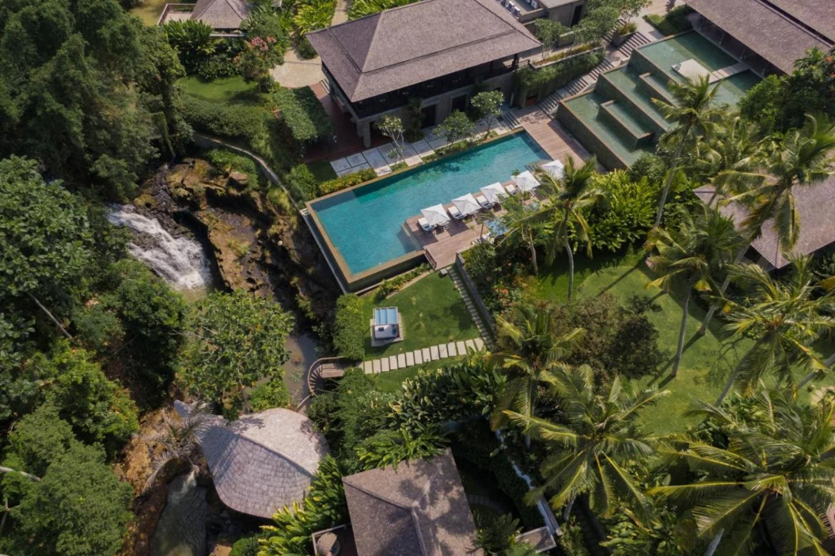 Nirjhara - Hotel Photo 1