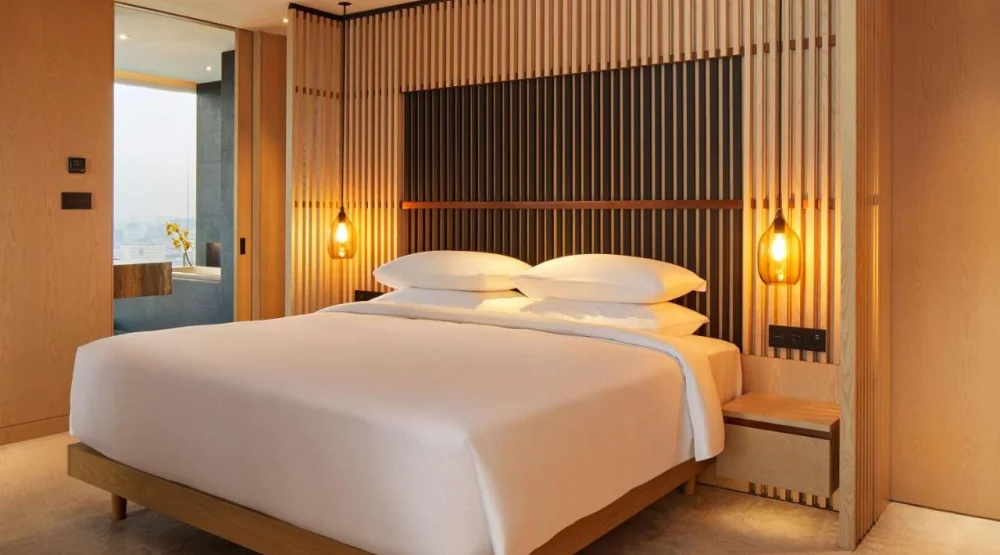 Deluxe Suite with Monas View at Park Hyatt Jakarta