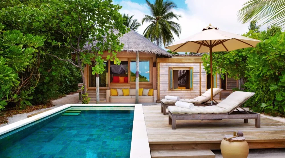 Family Lagoon Beach Villa with Pool at Six Senses Laamu