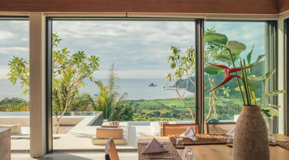 Four Bedroom Villa Kami with Sea View at Tampah Hills