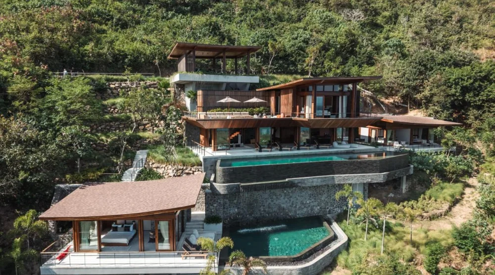 Four Bedroom Villa Tibu with Sea View at Tampah Hills