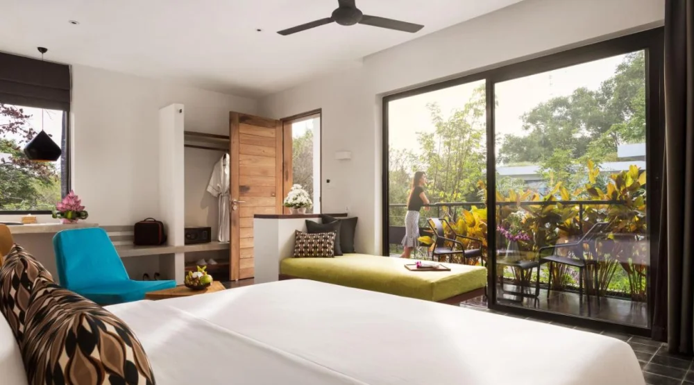 Premier Garden View King Suite at Hillocks Hotel & Spa