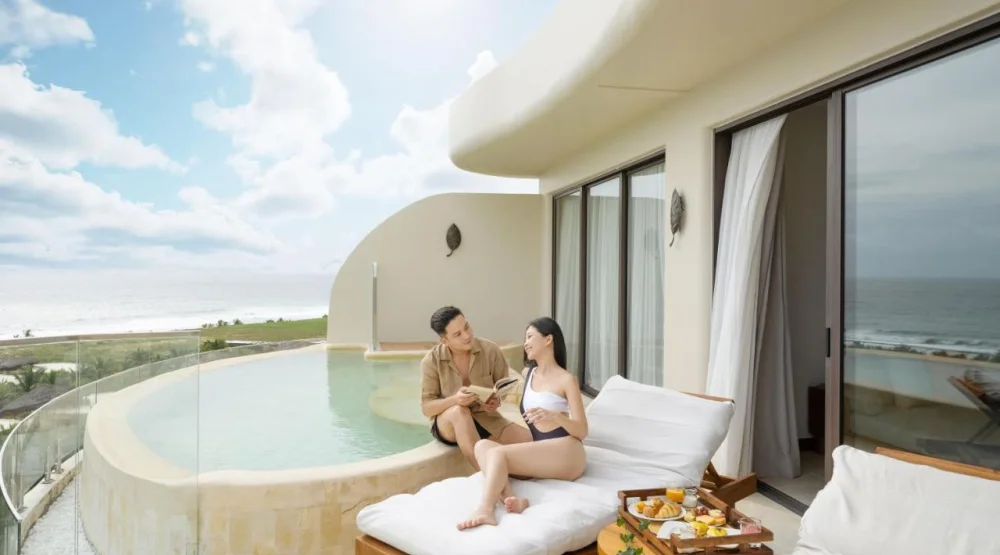 Premium Seaview Sky Pool Villa at Ana Mandara Cam Ranh