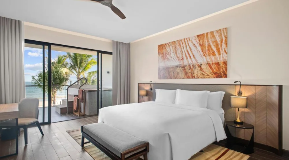 Seaview Suite King at Angsana Ho Tram