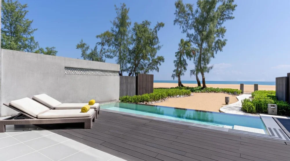 Beachfront One Bedroom Suite with Private Pool at Angsana Lang Co