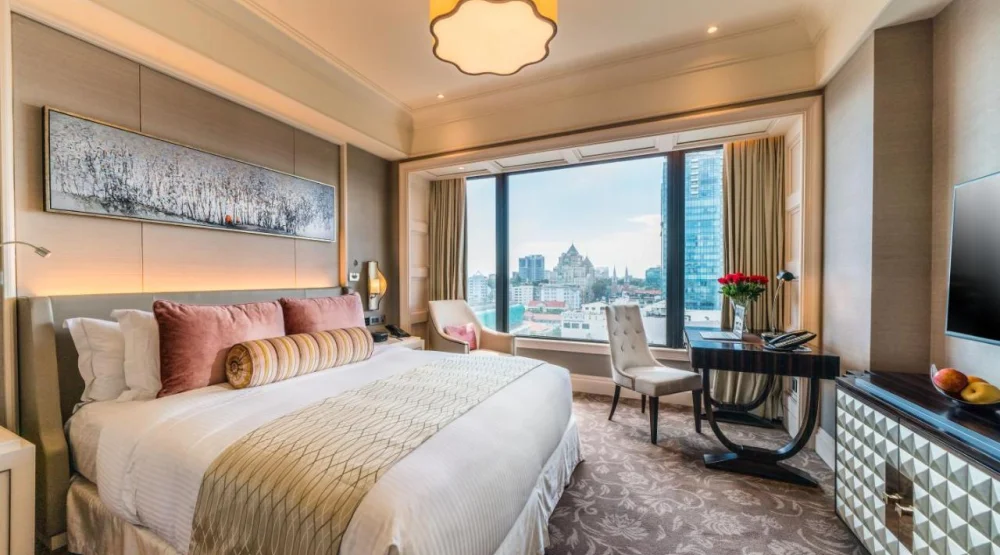 Opera King Room at Caravelle Saigon