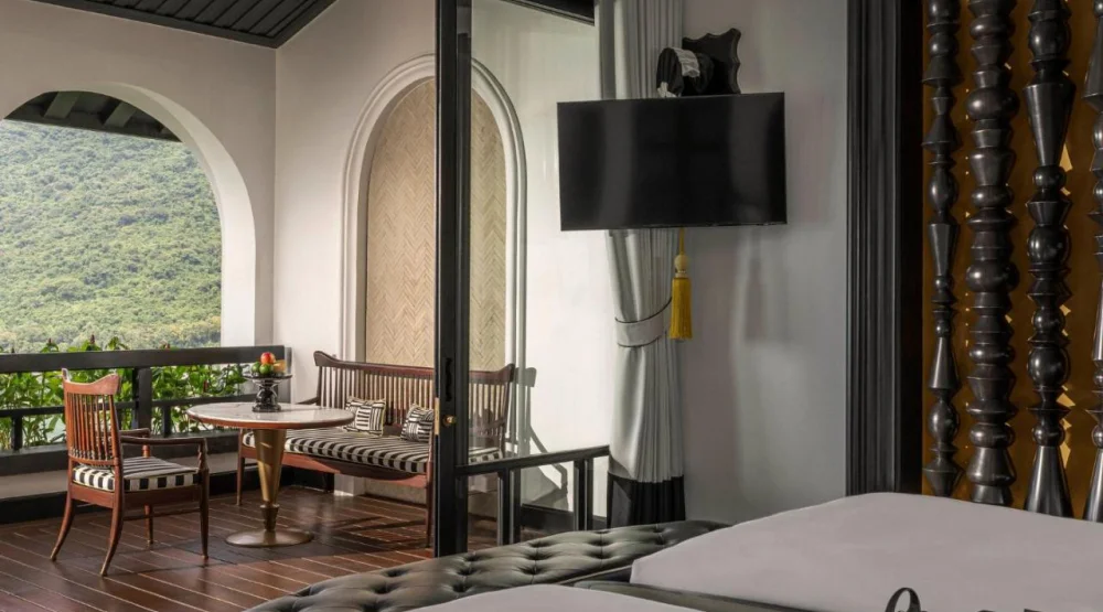 Queen Room with Two Queen Beds and Club Panoramic Ocean View at InterContinental Danang Sun Peninsula Resort