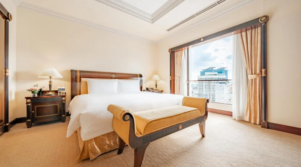 Suite with City View at Lotte Hotel Saigon