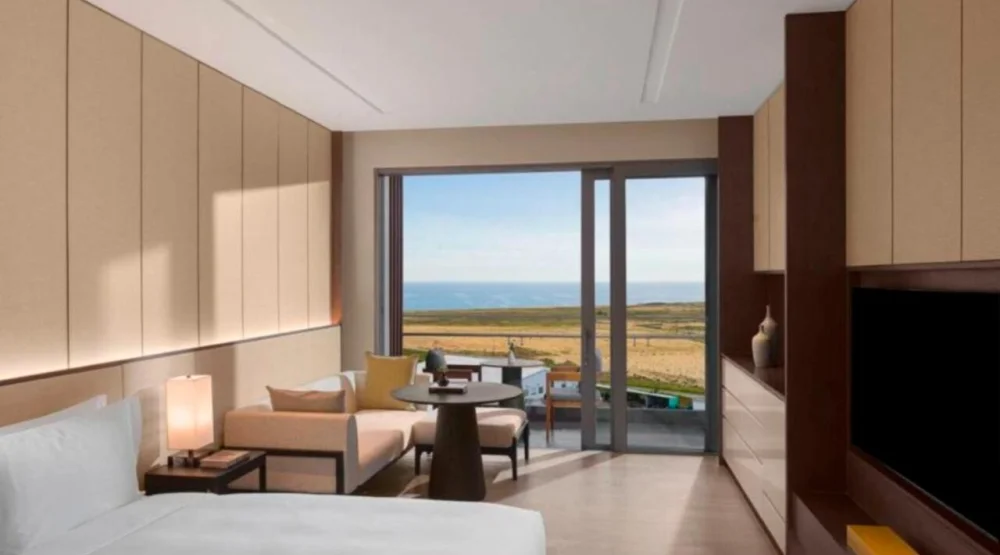 Deluxe Double Room with Sea View at New World Hoiana Hotel