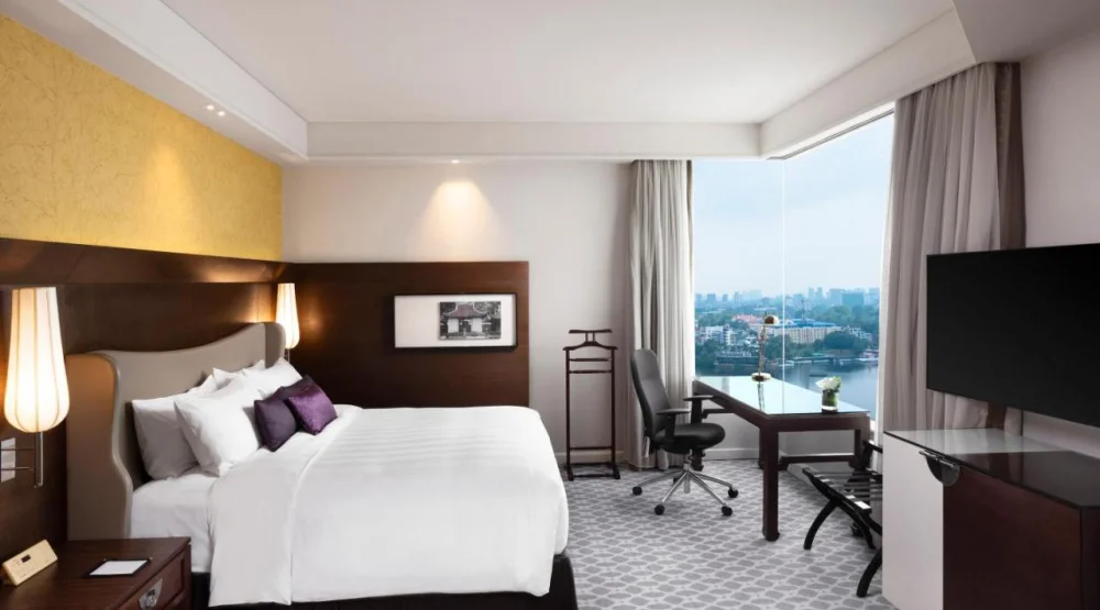 Pacific Club King Room with Lake View at Pan Pacific Hanoi