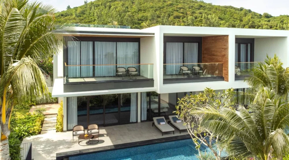 Lush Villa Three Bedroom with Pool at Villa Le Corail Gran Melia