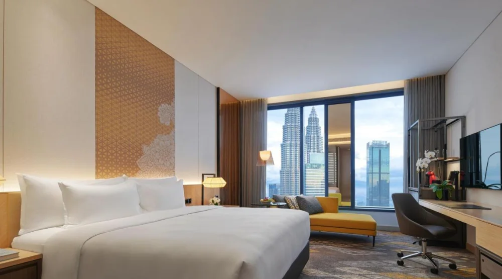 Deluxe King Club at EQ Kuala Lumpur