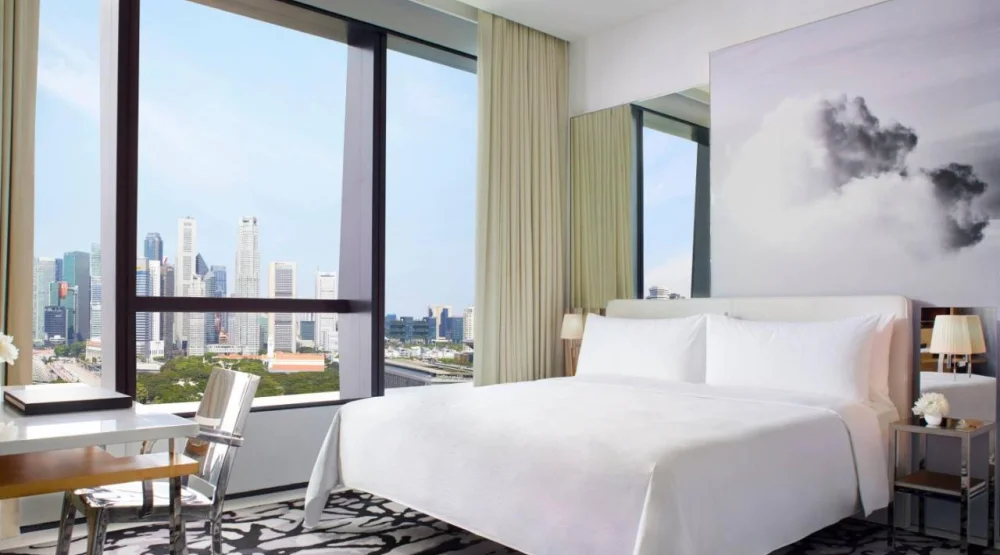 Premier, Guest Room, One King, Marina Bay View at JW Marriott Singapore South Beach