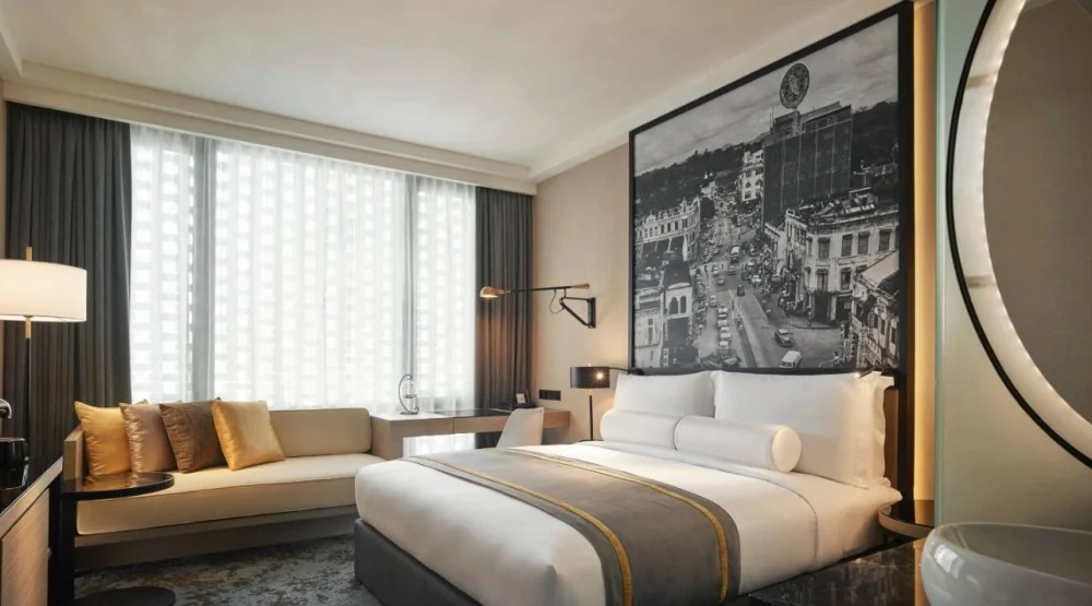 Deluxe Double Room at Hotel Stripes Kuala Lumpur Autograph Collection