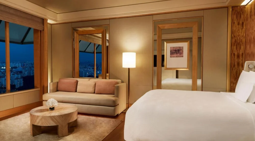 Deluxe Kallang, One King Bed, Kallang Precinct View at The Ritz-Carlton Millenia Singapore