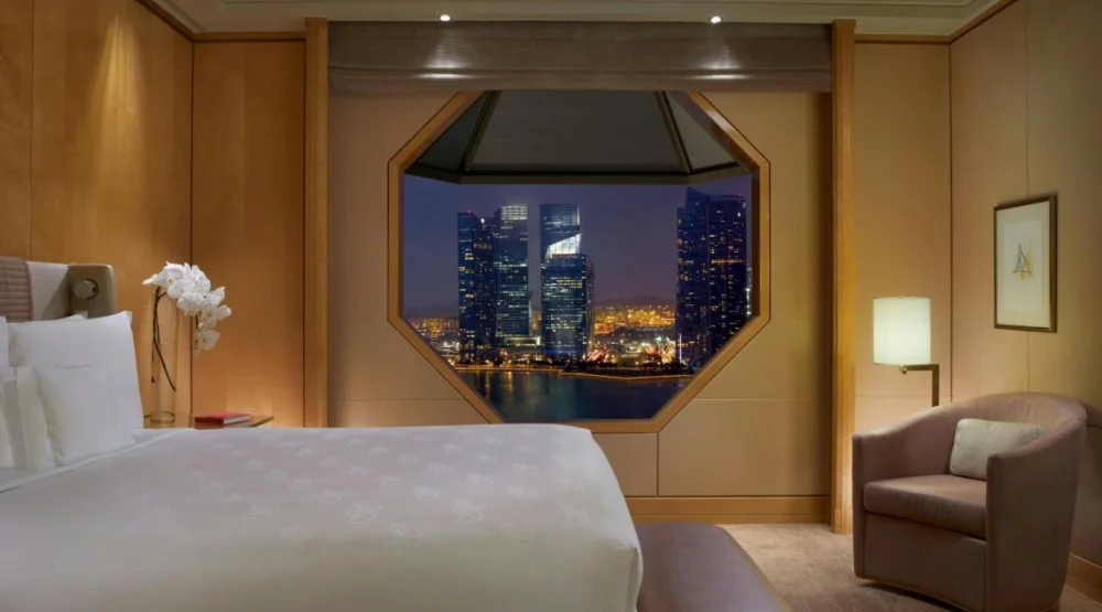 Premier Suite, One King Bed, Marina Bay View at The Ritz-Carlton Millenia Singapore