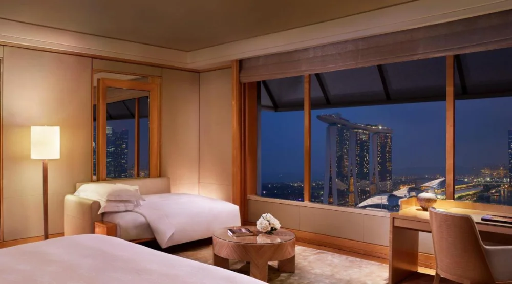 Grand Marina, One King Bed and One Sofa Bed, Marina Bay View at The Ritz-Carlton Millenia Singapore