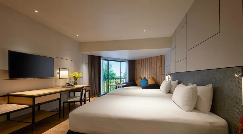 Deluxe Twin Room at Parkroyal Penang Resort