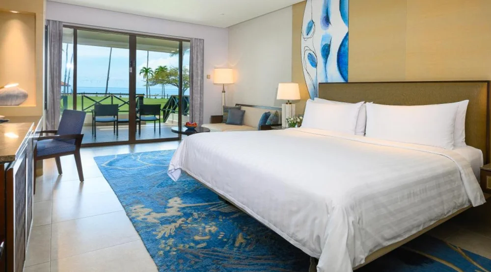 Tanjung Sea View Terrace King at Shangri-La Tanjung Aru Kota Kinabalu