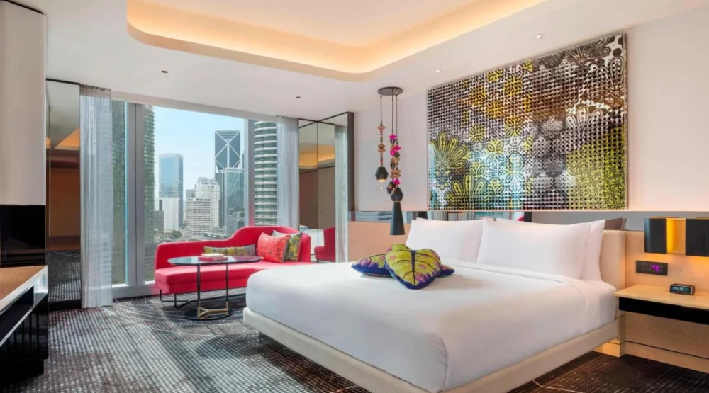 Deluxe, Guest Room, One King, Twin Towers View at W Kuala Lumpur