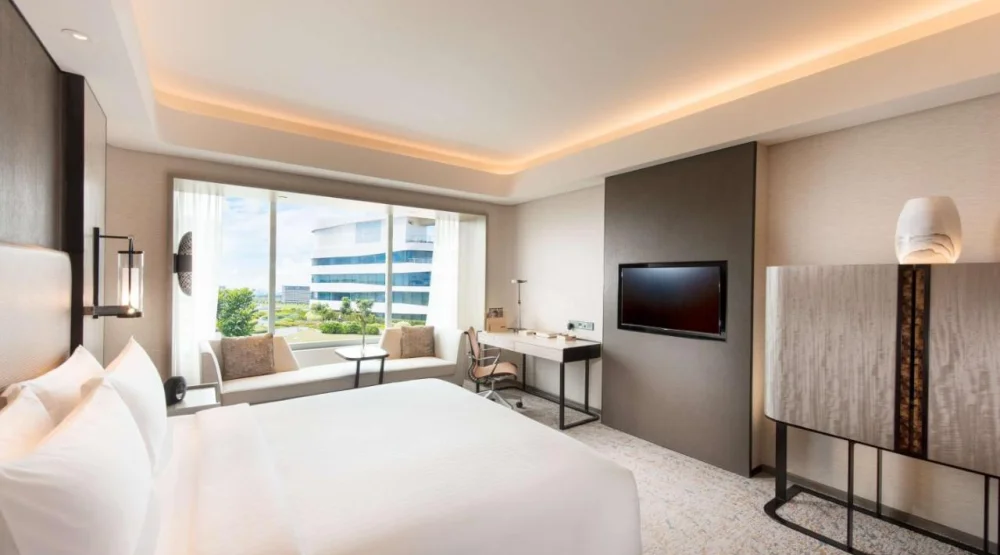 King Executive Room at Conrad Manila