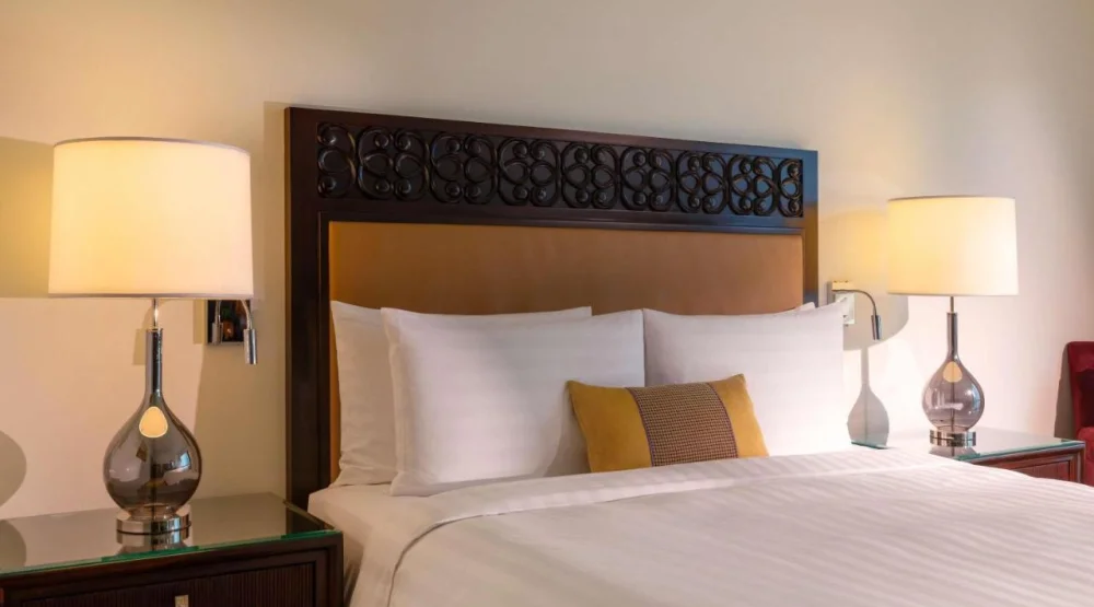 Fairmont Room King at Fairmont Makati