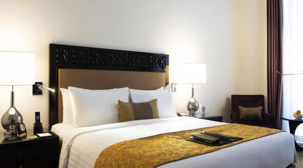 Deluxe Corner King Room at Fairmont Makati