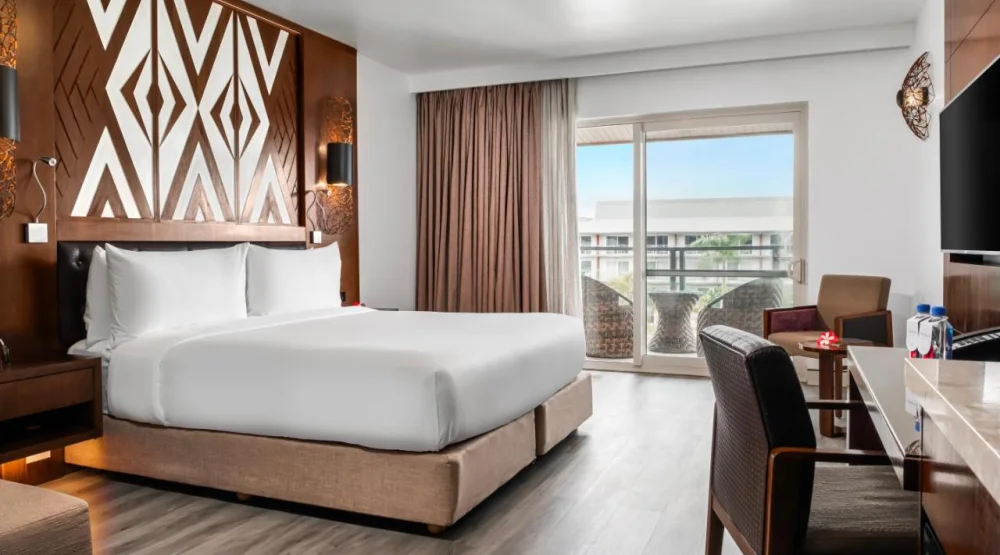 Standard King Room at Crowne Plaza Fiji Nadi Bay Resort & Spa