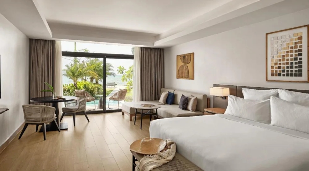 Junior Corner King Suite with Ocean View at Crowne Plaza Fiji Nadi Bay Resort & Spa