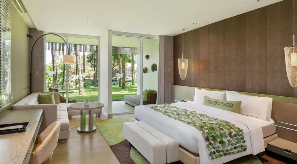 Superior Garden View, Guest Room, One King, Balcony at W Bali