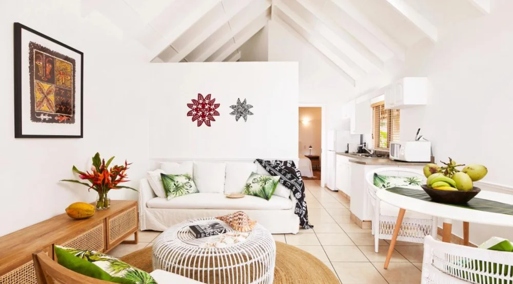 One Bedroom Villa with Ocean View at Motu Beachfront Art Villas