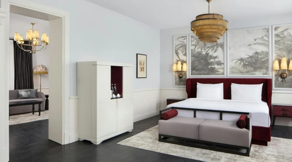 Grand Pera Suite at Adahan DeCamondo Pera Autograph Collection